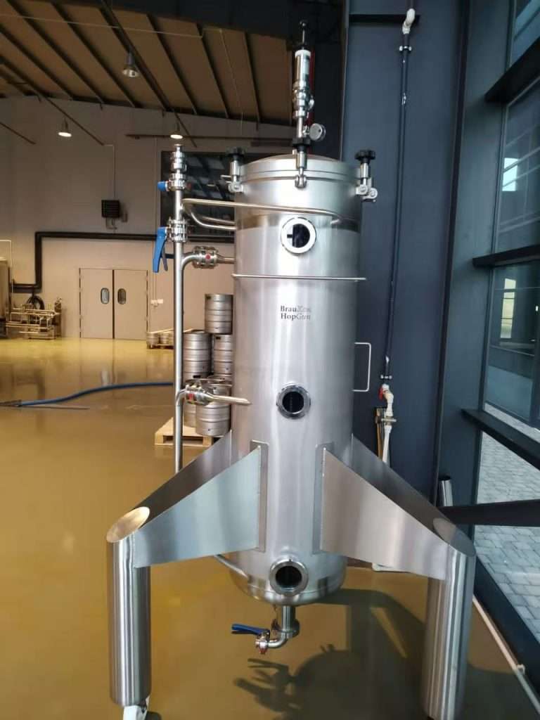 Dry Hopping with a hop cannon